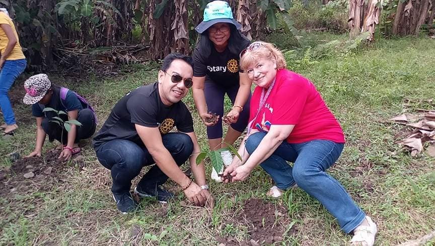 Rotary Saves Mother Earth 27752537 1585294614858544 3797691693394339338 n